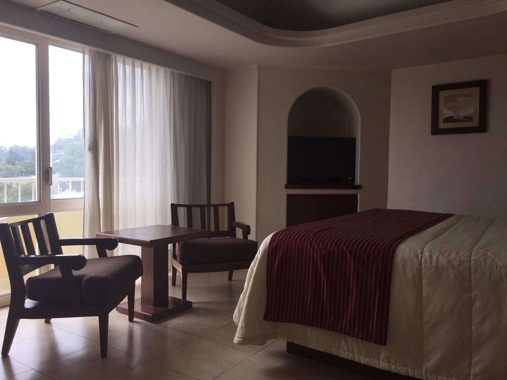 Hotel Fortin Plaza Oaxaca Екстериор снимка