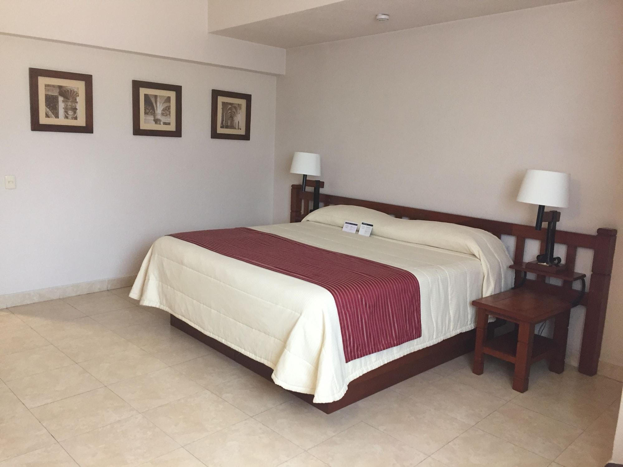 Hotel Fortin Plaza Oaxaca Екстериор снимка