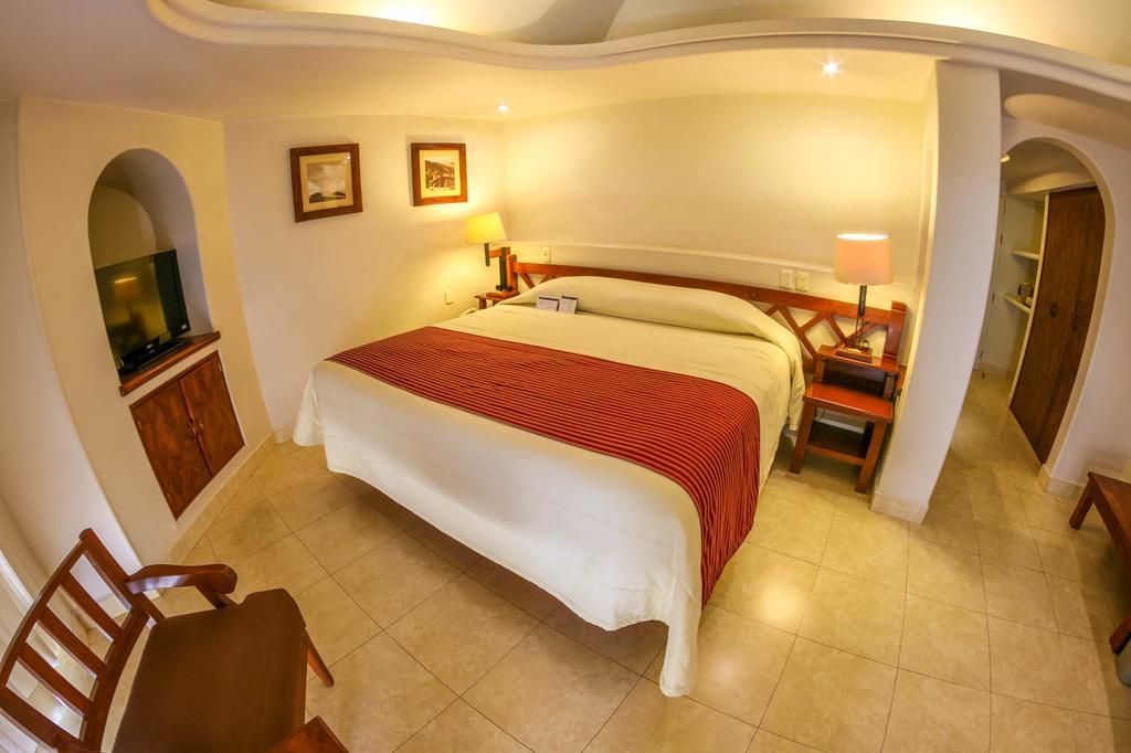 Hotel Fortin Plaza Oaxaca Екстериор снимка