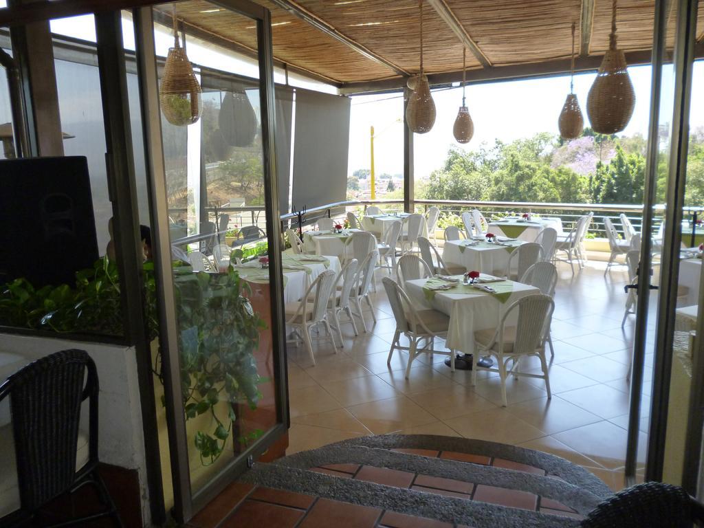 Hotel Fortin Plaza Oaxaca Екстериор снимка